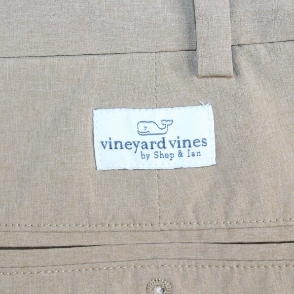 Vineyard Vines Mens Size 52 Performance Breaker Outdoor Shorts Brown Khaki - Picture 7 of 12